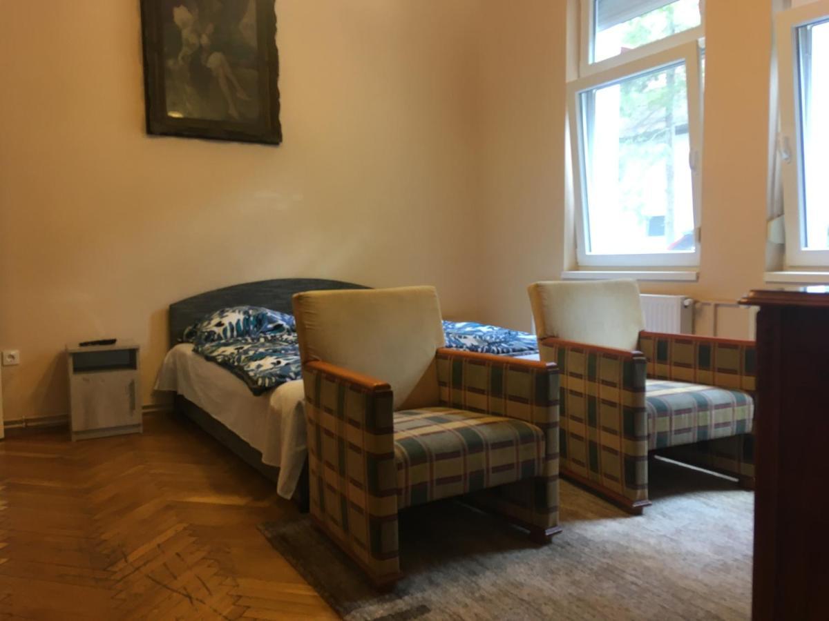 Honved Apartmanhaz Balatonlelle Ngoại thất bức ảnh