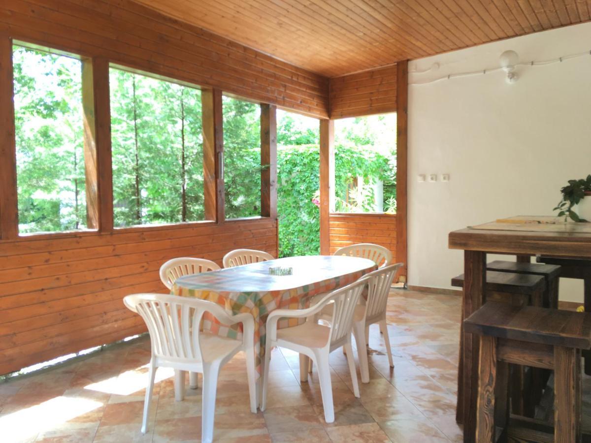 Honved Apartmanhaz Balatonlelle Ngoại thất bức ảnh