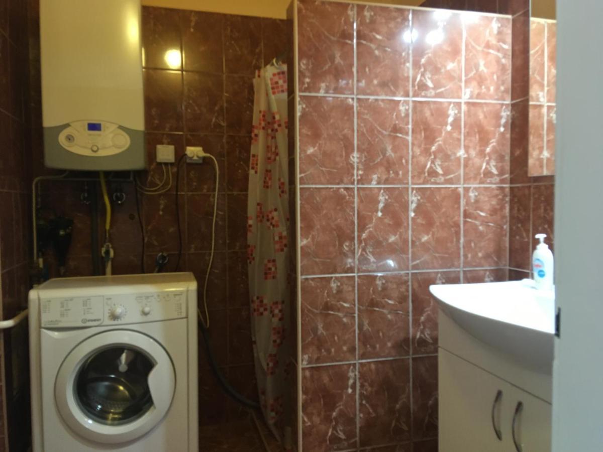 Honved Apartmanhaz Balatonlelle Ngoại thất bức ảnh